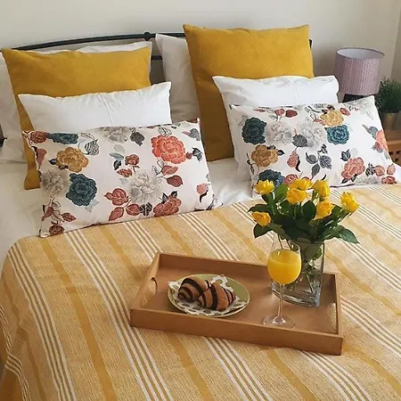 Macaklin Apartment