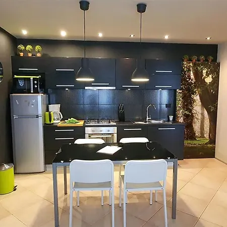 Apartment Macaklin *