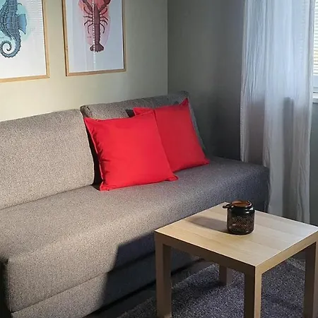 Macaklin Apartment